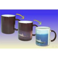 Caneca de porcelana mágica